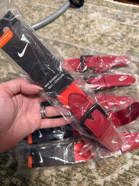 Nike Red Youth Baseball Belt NWT